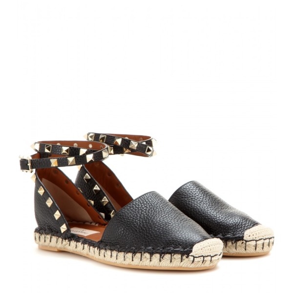 sandales plates valentino