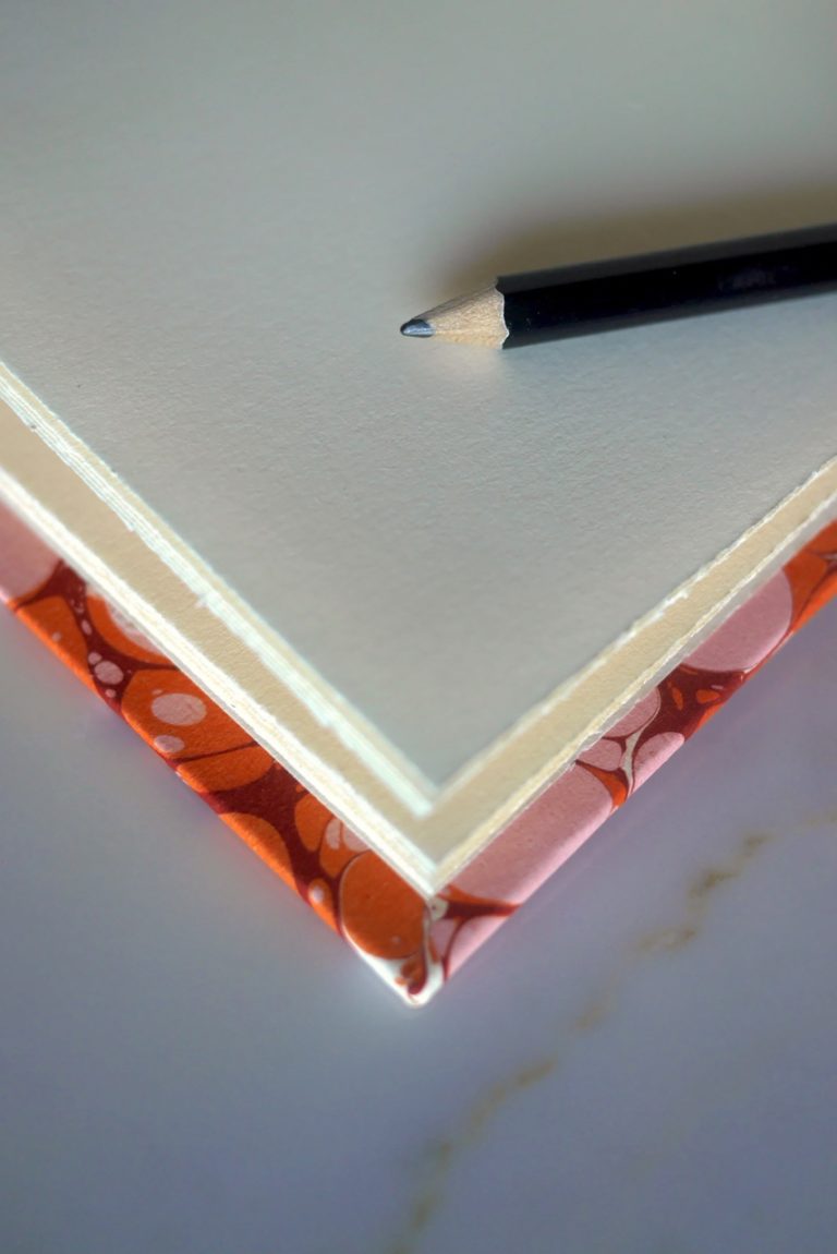 Florence Papier Marbré - Blanc - A4 - 10 Feuilles - 200 G/m²